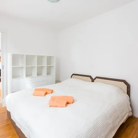 Lakeside Apartamento