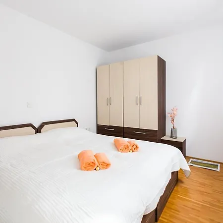 Daire Lakeside Cerknica